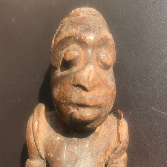 2.015 African Art: Cameroon - Bamun tribe - Protection figure - 17cm