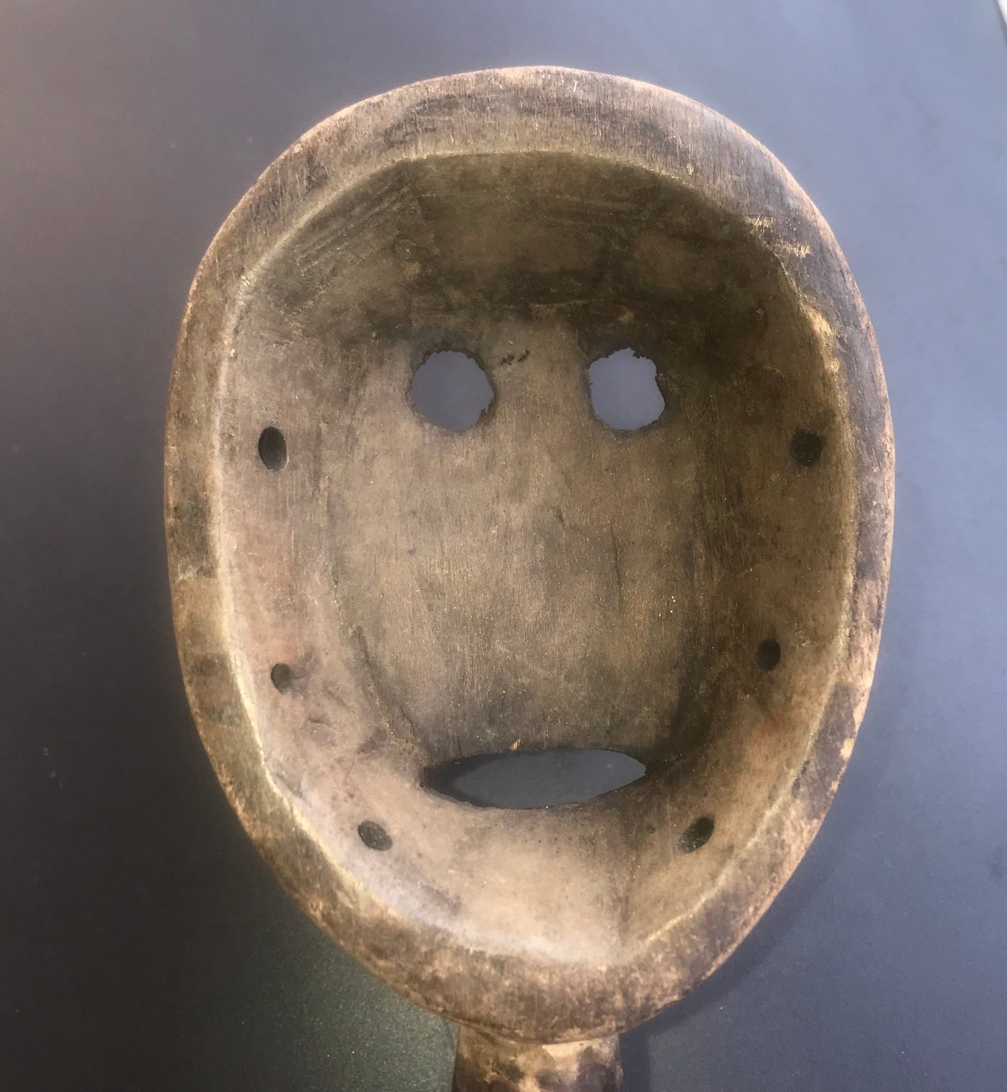 2.023 African Art: Gabon - Adouma tribe - Ancestor protection - 24cm