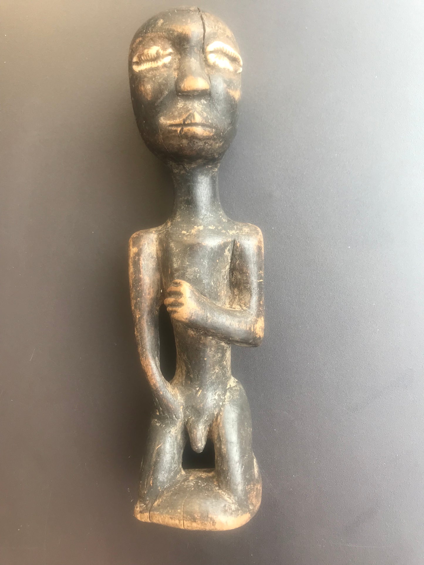 2.050 African Art: Namibia - Caprivi tribe - Protection and Respect - 20cm