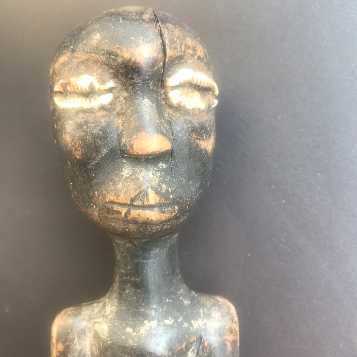 2.050 African Art: Namibia - Caprivi tribe - Protection and Respect - 20cm