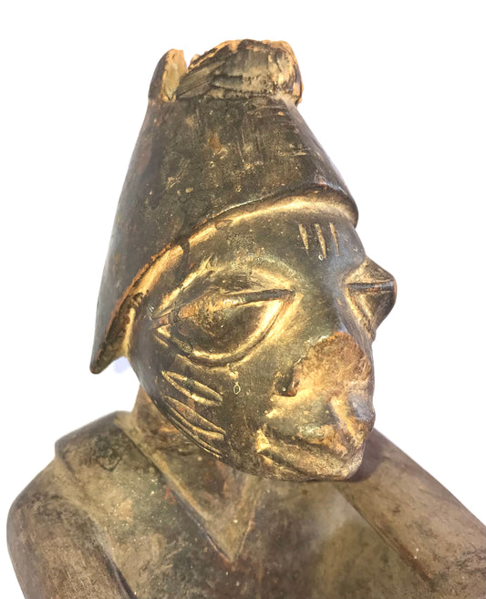 3.155 African Art: Nigeria - Yoruba tribe - Musical Drummer - 20cm