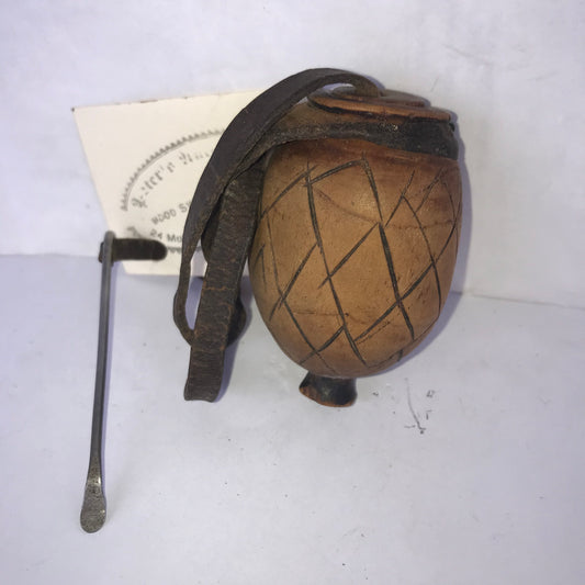 4.264.5 African Art: Namibia / Angola - Pwevo tribe - Snuffbox - 7cm