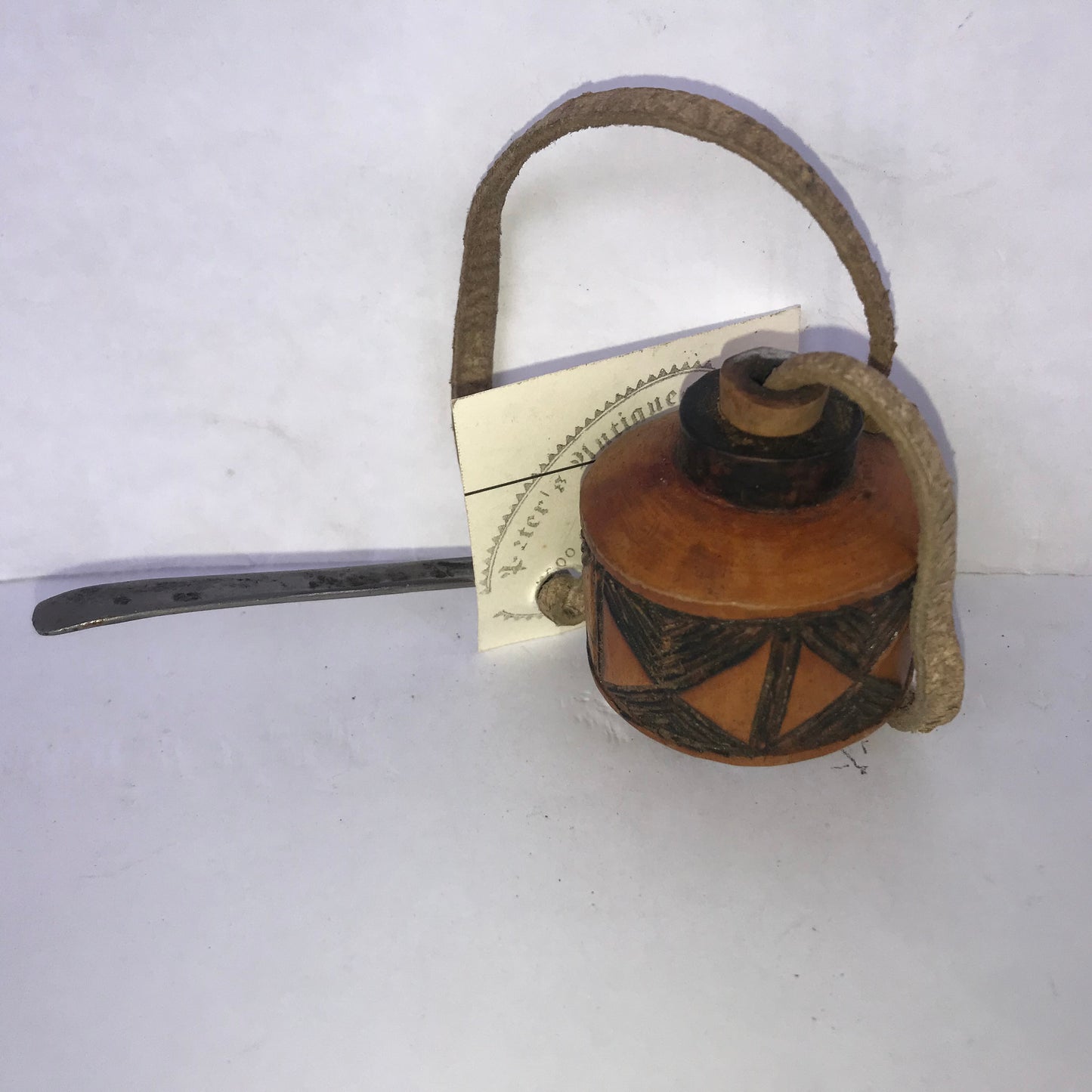 4.264.7 African Art: Namibia / Angola - Pwevo tribe - Snuffbox - 5cm