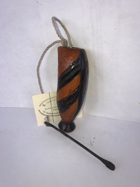 4.264.8 African Art: Namibia / Angola - Pwevo tribe - Snuffbox - 11cm