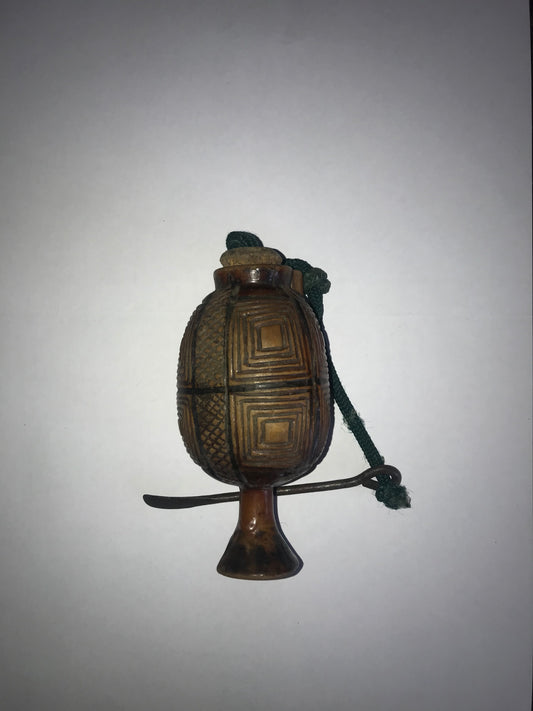 4.264 African Art: Namibia / Angola - Pwevo tribe - Snuffbox - approx 10cm