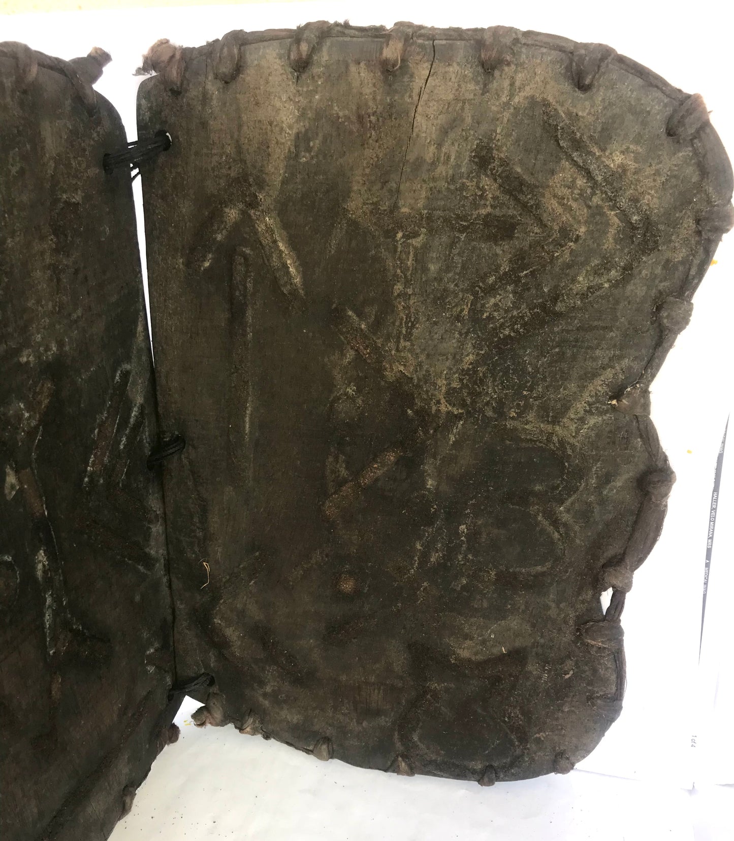 5.2209 African Art: Burkina Faso - Bwa Tribe - Ancestor's Book - 35cm