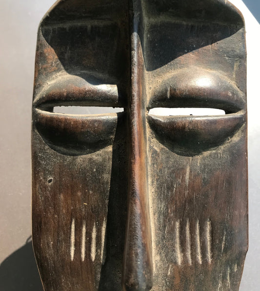 8.2242 African Art: Kongo - Luwalwa tribe - Initiation mask - 39cm
