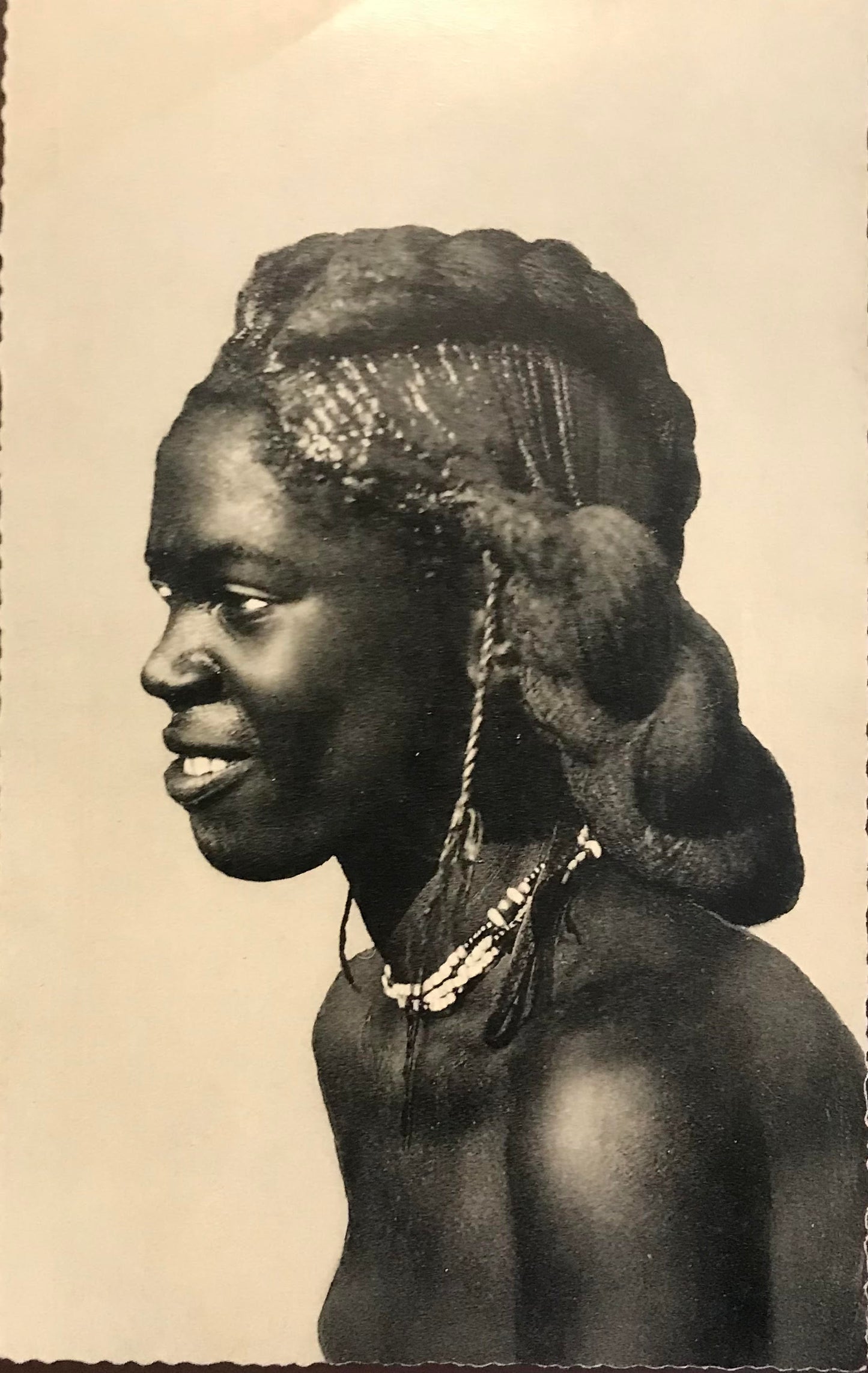 PC 0049 - GSWA postcarte -  posing woman - Kavango tribe /  DSWA Postkarte - posierende Frau - Kavango Stamm : H.Callesen