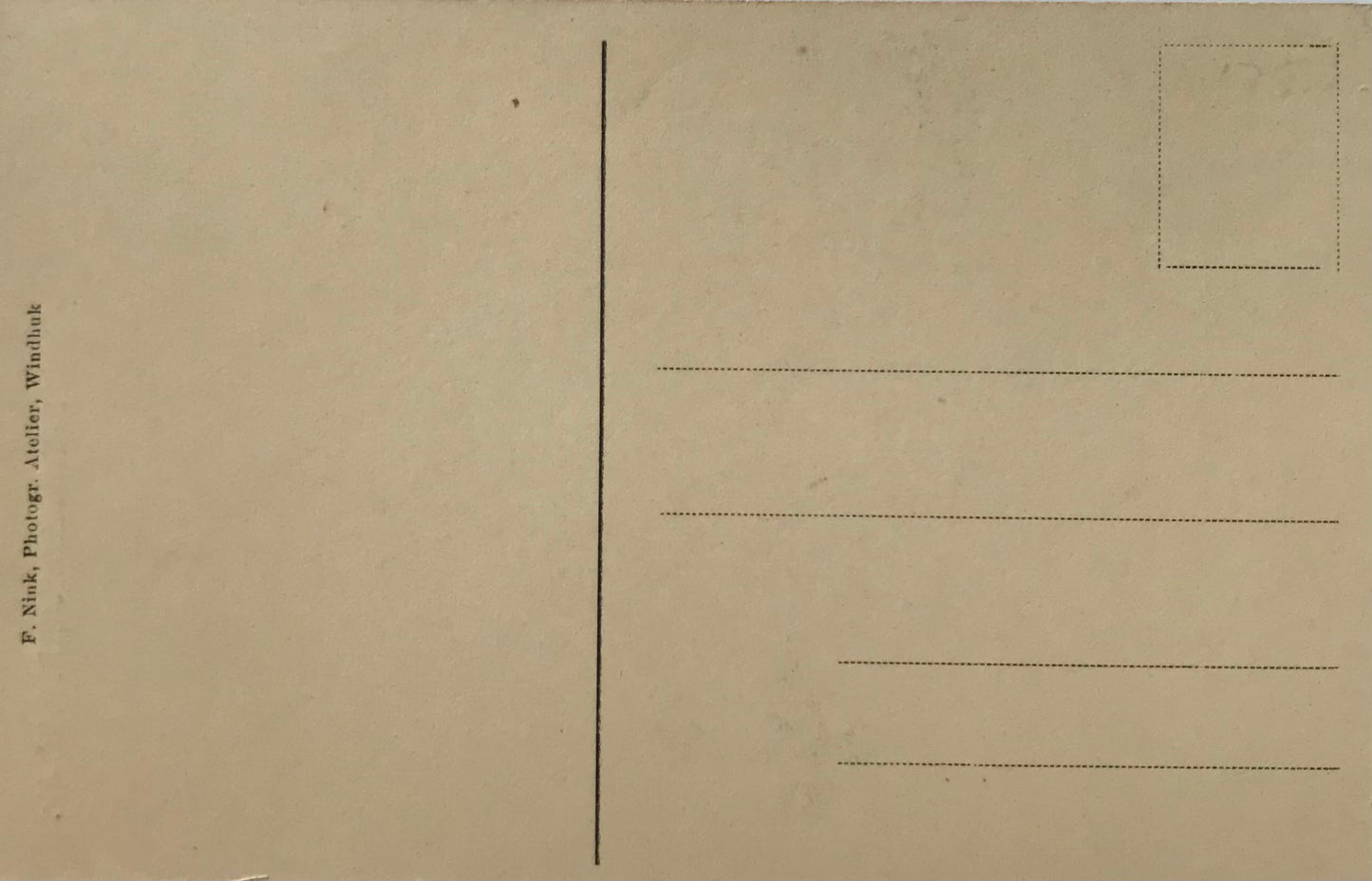 PC0200 - DSWA Postkarte - Posierende Schönheit / GSWA postcard - posing Beauty