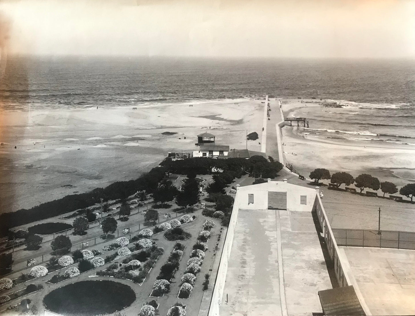 PC D002 - SWA Foto - Original Foto der Swakopmunder Mole, 1934 / SWA Photo - Original photo of the Swakopmund pier, 1934