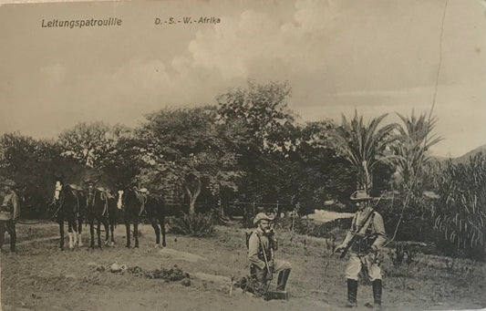 PC STR 2.8. DSWA Postkarte - Schutztruppensoldaten zu Pferd mit Feldtelefon / DSWA postcard - Schutztruppensoldaten on horseback with field telephone