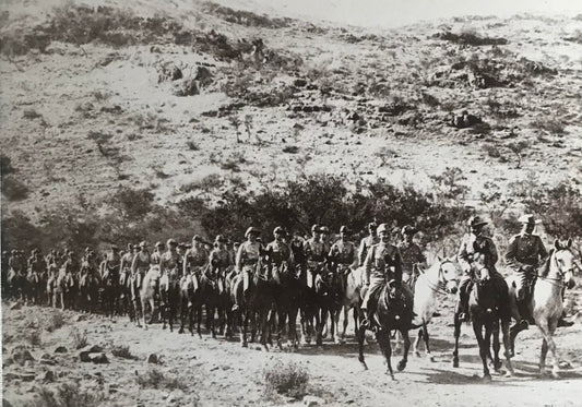 PC STR 21.4. DSWA Foto - Schutztruppen im Anritt /  GSWA photo - Schutztruppen on horseback