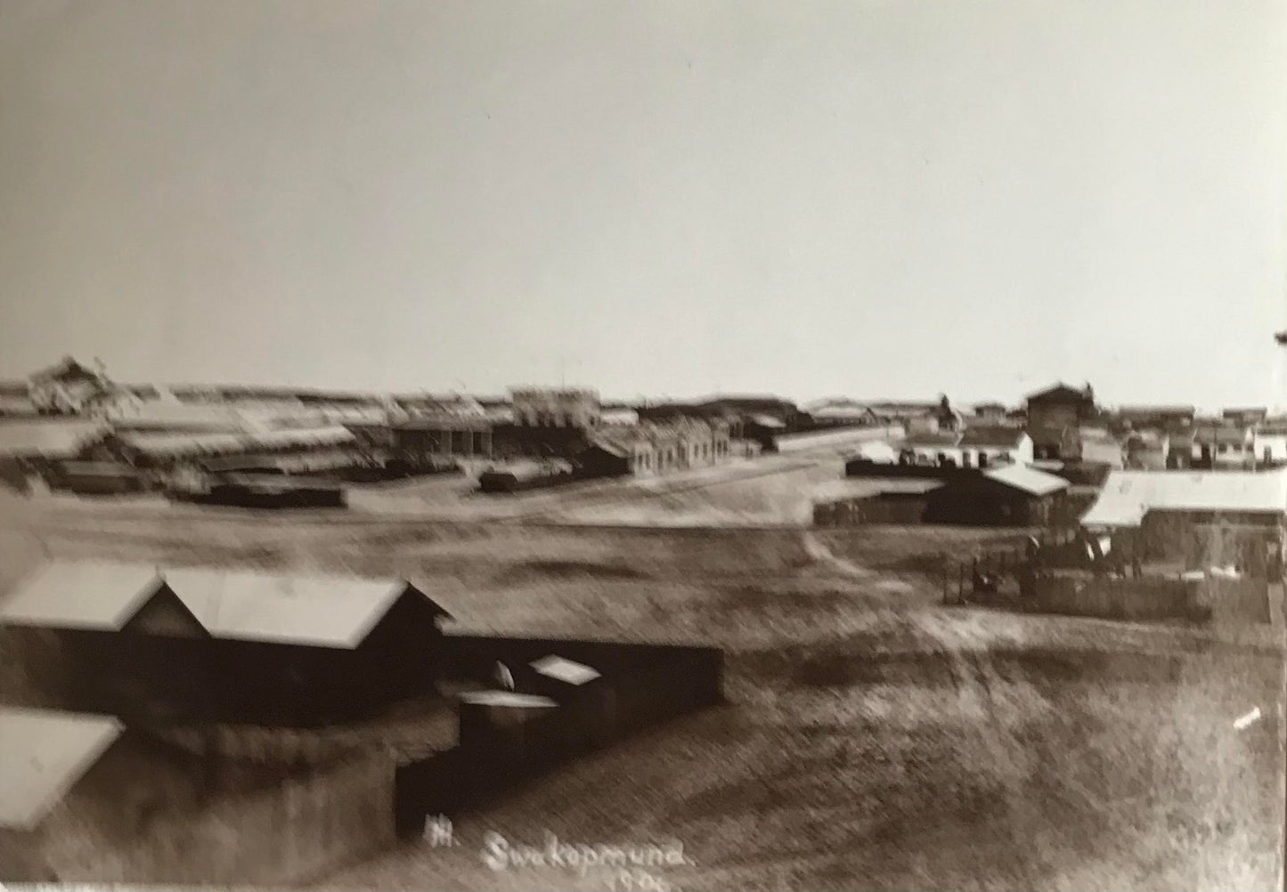 PC SWK 14.7. DSWA Foto - Blick auf Stadtbild, Swakopmund 1906 / GSWA photo - View of cityscape, Swakopmund 1906