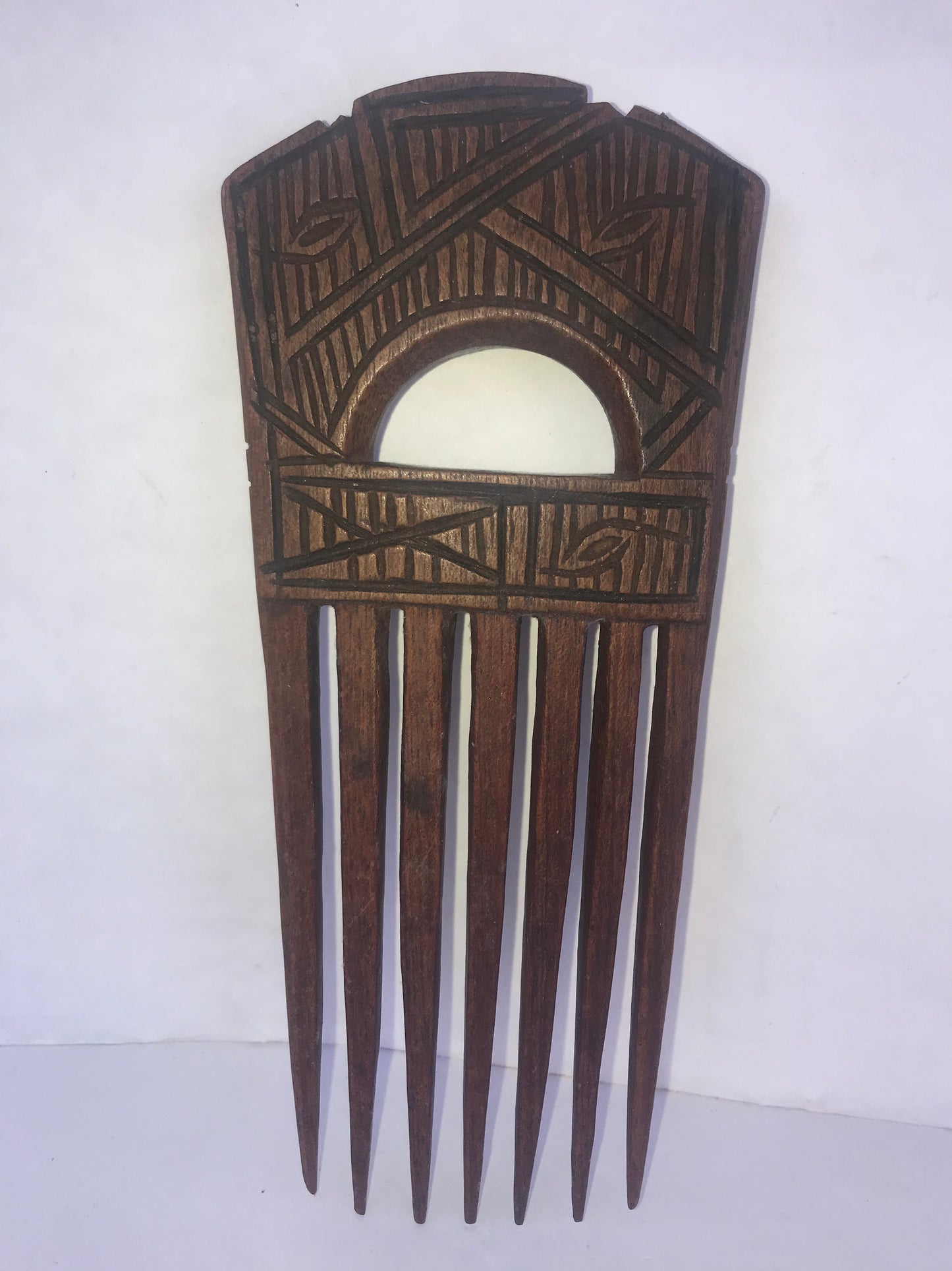 4.031 African Art: Namibia - Kavango - Wedding Comb - 17cm