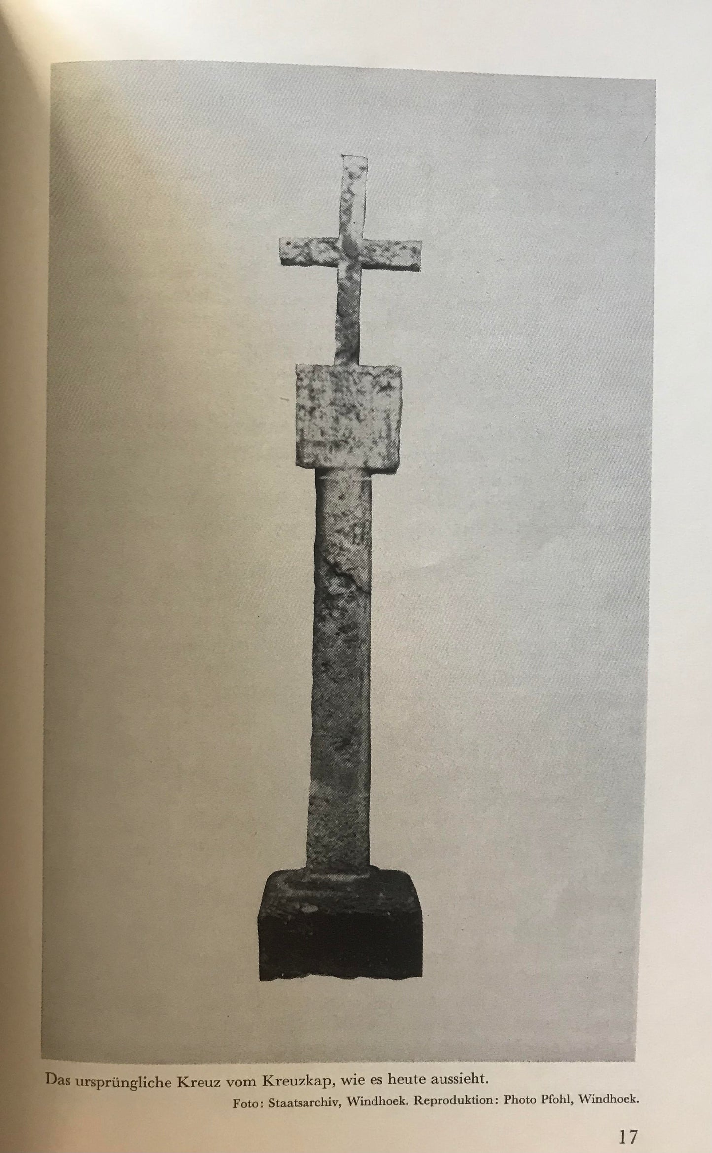 Book 2.28 DSWA - Das Kreuzkap, Guano und Robben, 1970, D.W.Knynauw / Part 1 - The Cross Cape, Part 2 - Guano and Seals