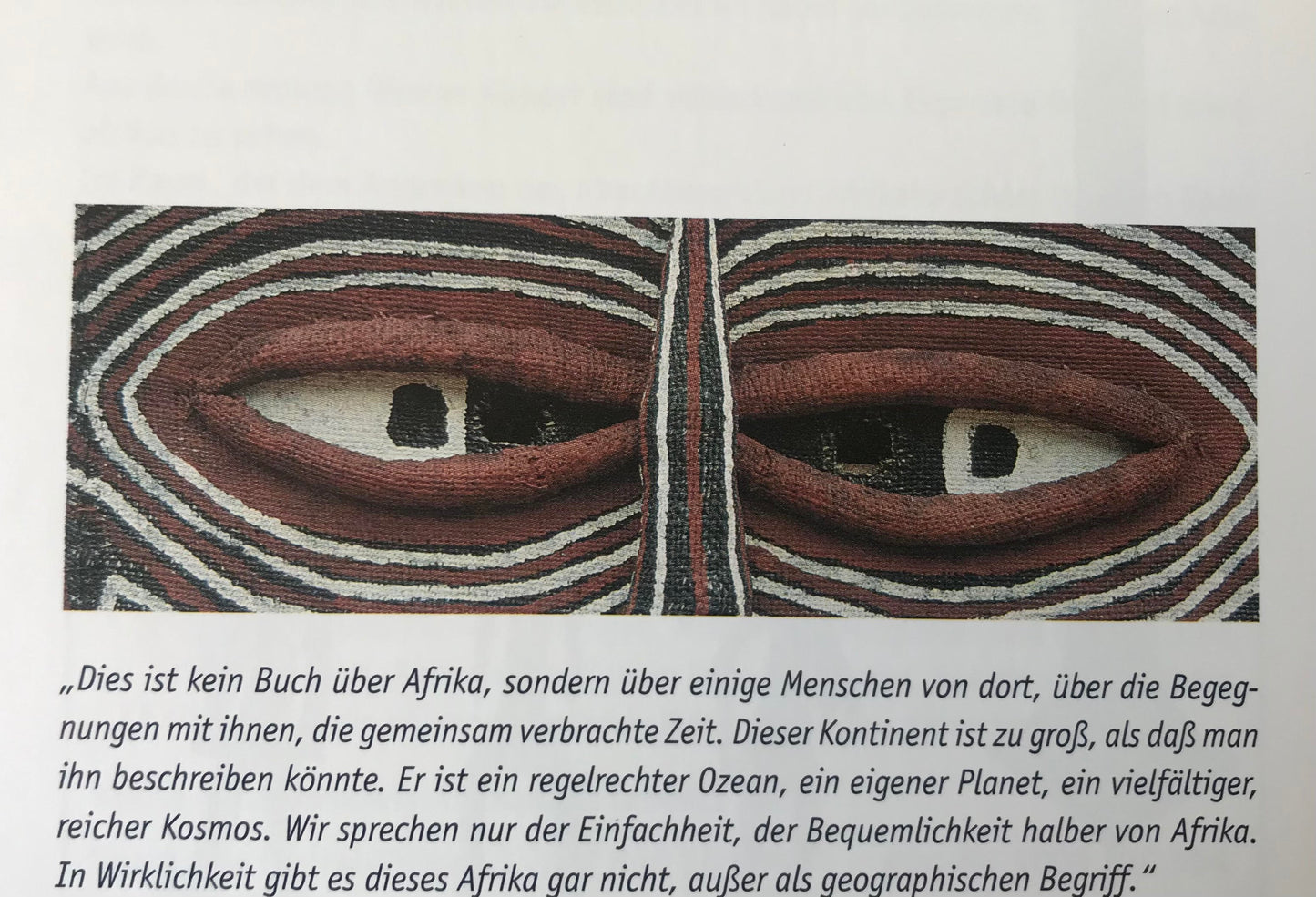 Book 2.5. Afrikahaus Sebnitz - Begleitheft zur Ausstellung 2001 / Afrika house Sebnitz - brochure to the exhibition 2001