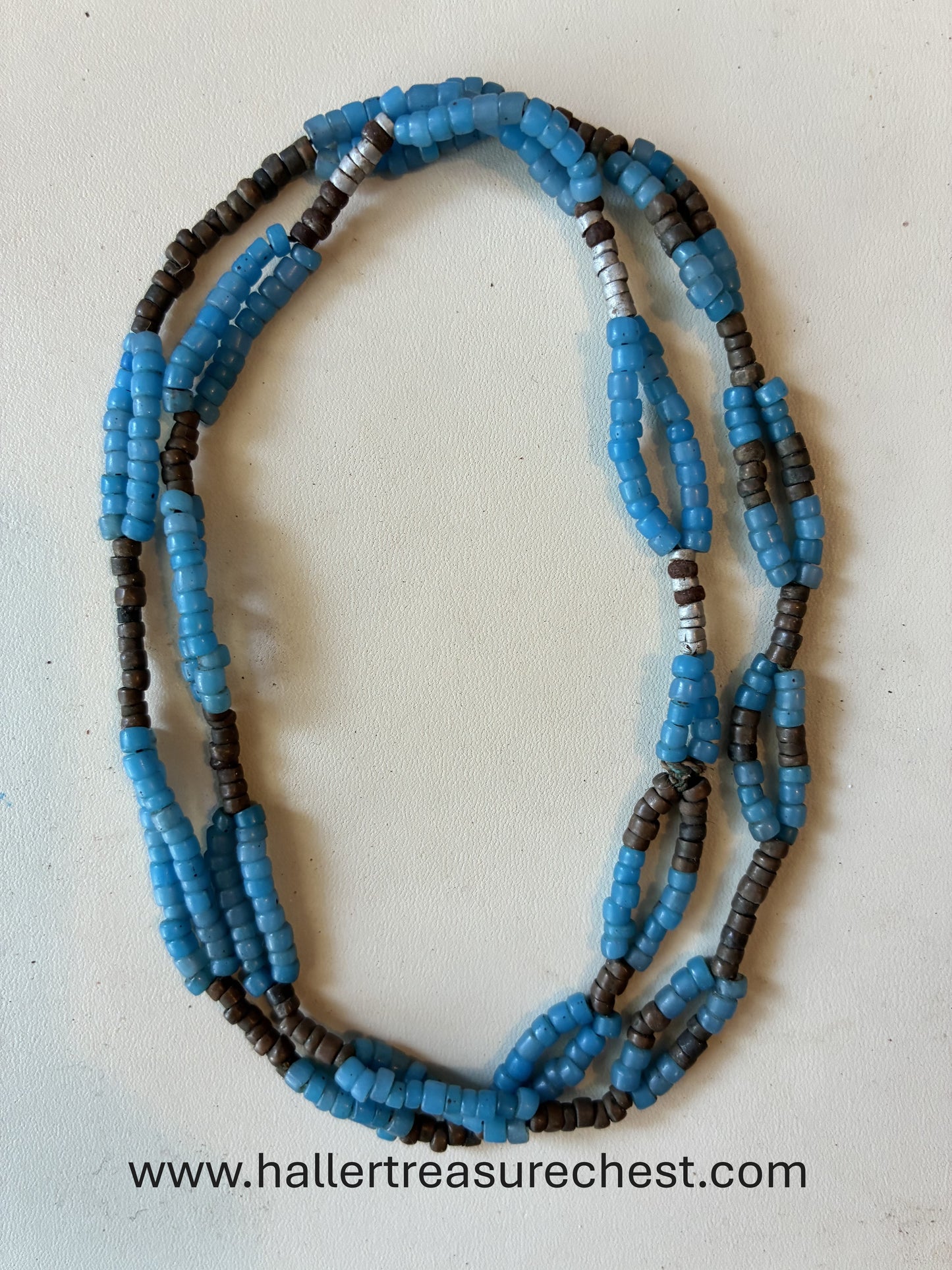 Jewellery 1.27. Traditionelle Halskette aus Glastauschperlen des Namibischen Owambo-Stammes / Traditional necklace made from glass trade bead from the Namibian Owambo tribe