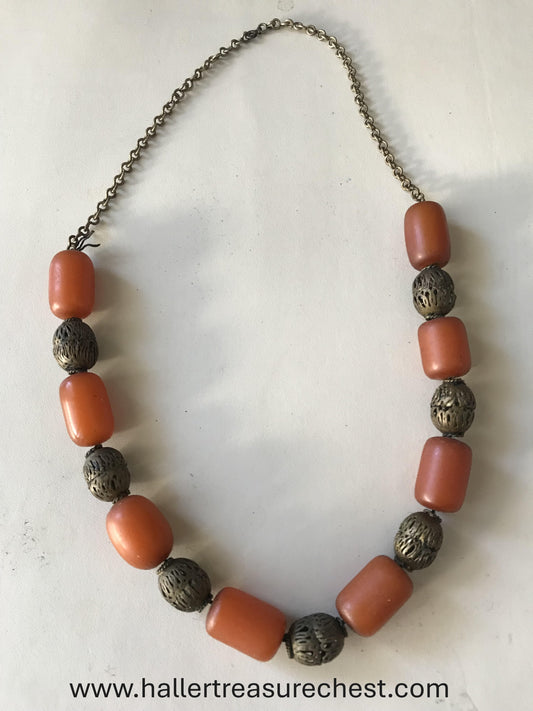 Jewellery 1.6. Tradiditional African Amber necklace / Traditionelle Afrikanische Bernstein Halskette