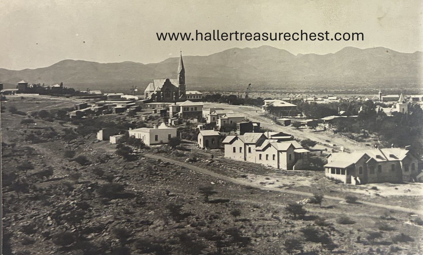 PC A 007.4 DSWA Foto-Postkarte - Sicht auf Christuskirches und Windhuk /  GSWA photo-postcard - view on Christuskirche and Windhoek
