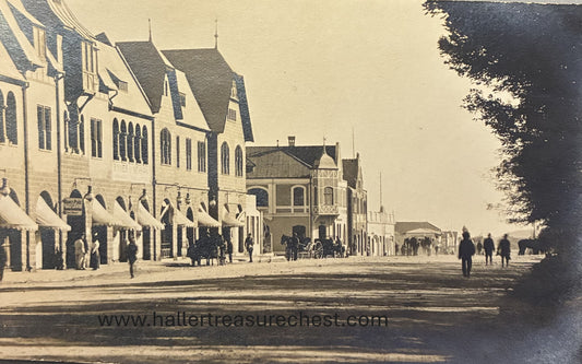 PC A 009.5. SWA Postkarte - Kaiserstrasse mit Autos, Windhuk / SWA postcard - Kaiser street with cars, Windhoek