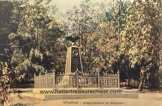 PC A 10.6. DSWA Postkarte - Kriegerdenkmal im Stadtpark in der Nähe des Zoos, Windhuk / GSWA postcard - War memorial close to the zoo in Windhoek