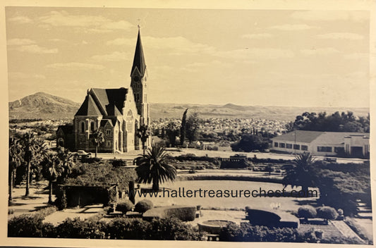 PC A013.3. Carte postale de la DSWA - Église évangélique du Christ et Windhoek / Carte postale de la GSWA, Christuskirche et Windhoek