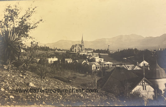 PC A 013.4. DSWA Postkarte - Evangelische Christus-Kirche und Windhuk / Carte postale GSWA, Christuskirche et Windhuk