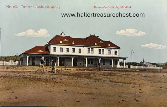 PC A 013.8. DSWA Postkarte - Bahnhofs-Gebäude in Windhuk / GSWA Post card - Railway building in Windhuk