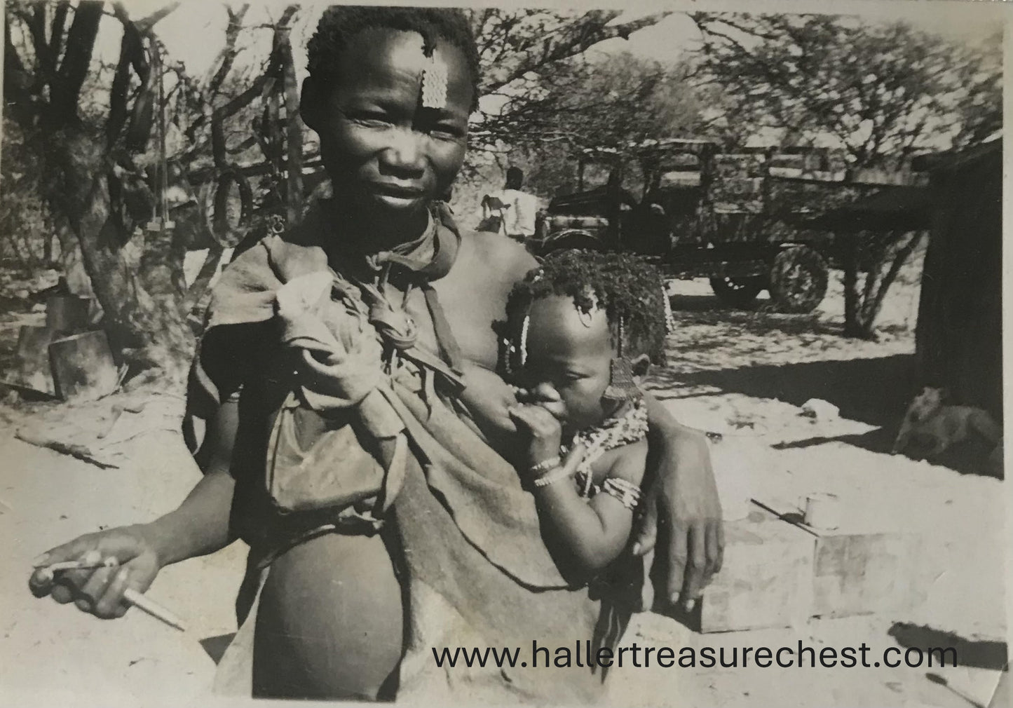 PC Tribes 21.2. SWA Fotos - 13 Buschmanns Bilder aus 1940er / SWA photos - 13 photos of bushmen